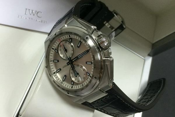 ＩＷＣ インヂュニア クロノグラフレーサー IW378509